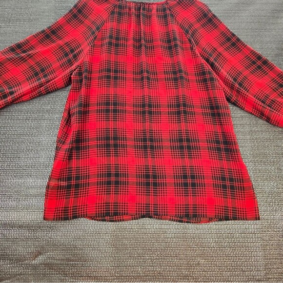 Women's Size Large Chaps Denim 3/4 Sleeve 5 Button Pull Over Blouse - Picture 9 of 12